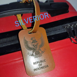 Tag label alat gantungan tanda pengenal bagasi koper tas Garuda